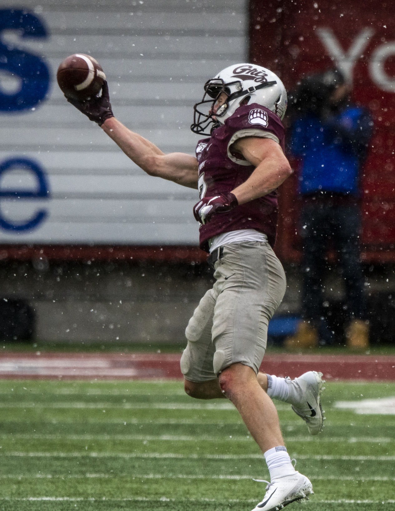Griz vs. Central Washington football 40.JPG